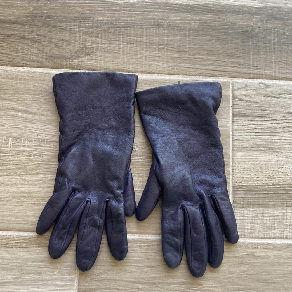 Vintage Fownes 6 1/2 cashmere lined leather gloves